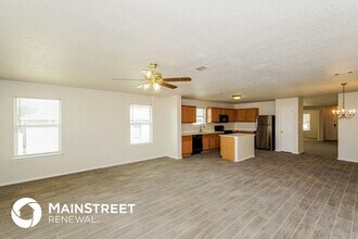 605 Snapdragon Ln in Desoto, TX - Building Photo - Building Photo