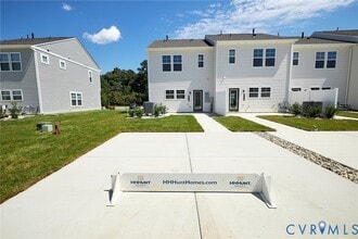 214 Greenpark Rd in Sandston, VA - Building Photo - Building Photo