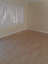 10726 Orange Grove, Unit 19 in Whittier, CA - Building Photo