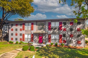 1502 Peak Street in Dallas, TX - Building Photo