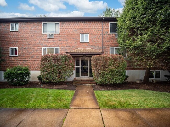 48 Bryon Rd in Boston, MA - Building Photo - Building Photo