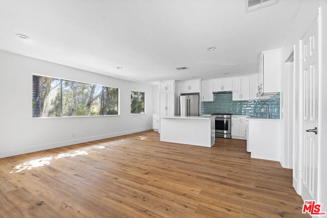 614 6th Ave in Los Angeles, CA - Building Photo - Building Photo