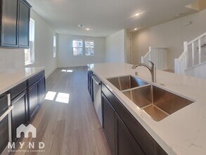 1300 Stark Bridge Rd in Lincoln, CA - Building Photo - Building Photo