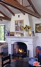 242 Mabery Rd in Santa Monica, CA - Building Photo - Building Photo