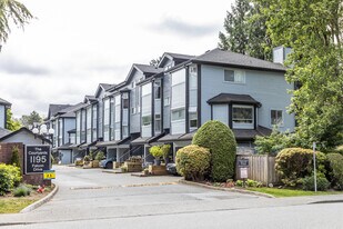 1195 Falcoln Dr in Coquitlam, BC - Building Photo