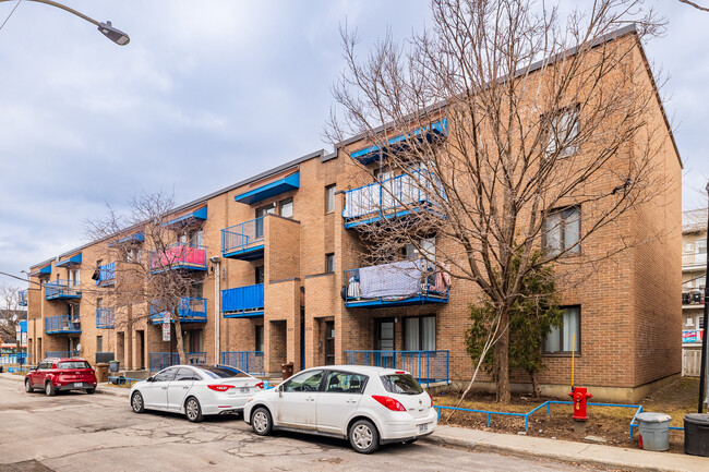 5185-5217 Chapleau St in Montréal, QC - Building Photo - Building Photo