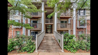 701 Ridgeside Dr, Unit #J in Ballwin, MO - Foto de edificio - Building Photo