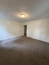 840 Work Dr in Akron, OH - Building Photo - Building Photo