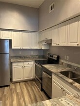 501 S Moody Ave in Tampa, FL - Building Photo - Building Photo