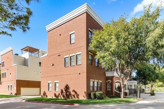 1207 Beaconsfield Lane, Unit 409 in Arlington, TX - Building Photo - Building Photo