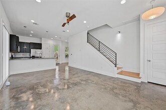 2512 Wheless Ln in Austin, TX - Building Photo - Building Photo