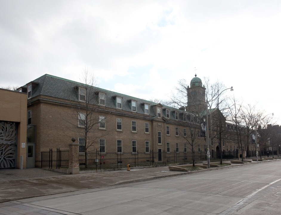 Sir Daniel Wilson Residence in Toronto, ON - Building Photo