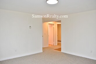 25 Waterman Ave in East Providence, RI - Building Photo - Building Photo