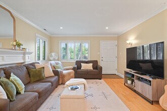 3172 Morris Dr in Palo Alto, CA - Building Photo - Building Photo