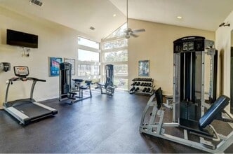 Marabella Apartments in Tyler, TX - Foto de edificio - Building Photo