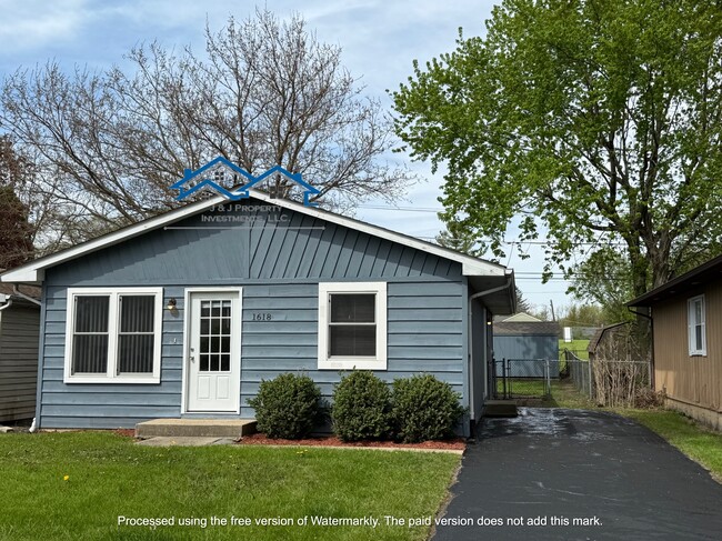 property at 1618 Kildeer Dr