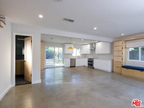 2933 Acresite St in Los Angeles, CA - Building Photo - Building Photo