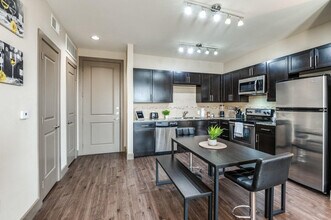 15750 Spectrum Dr in Addison, TX - Building Photo - Building Photo
