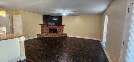 510 Stonewall Dr in Richmond, TX - Building Photo - Building Photo