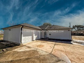 10242 Fuqua St in Houston, TX - Building Photo