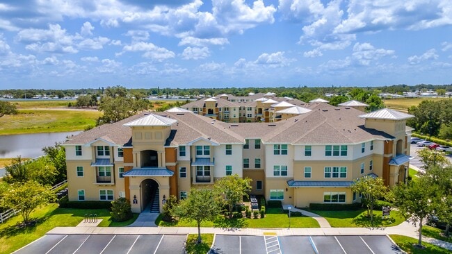 Rolling Green in Sarasota, FL - Foto de edificio - Building Photo