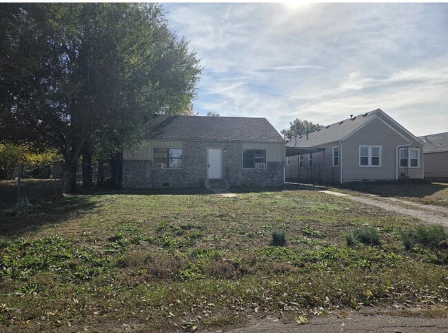 property at 514 Noble St