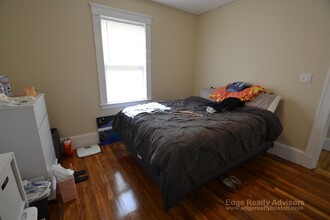 40 Glencoe St, Unit 1 in Boston, MA - Building Photo - Building Photo