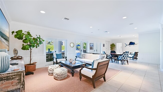 property at 491 17th Ave S
