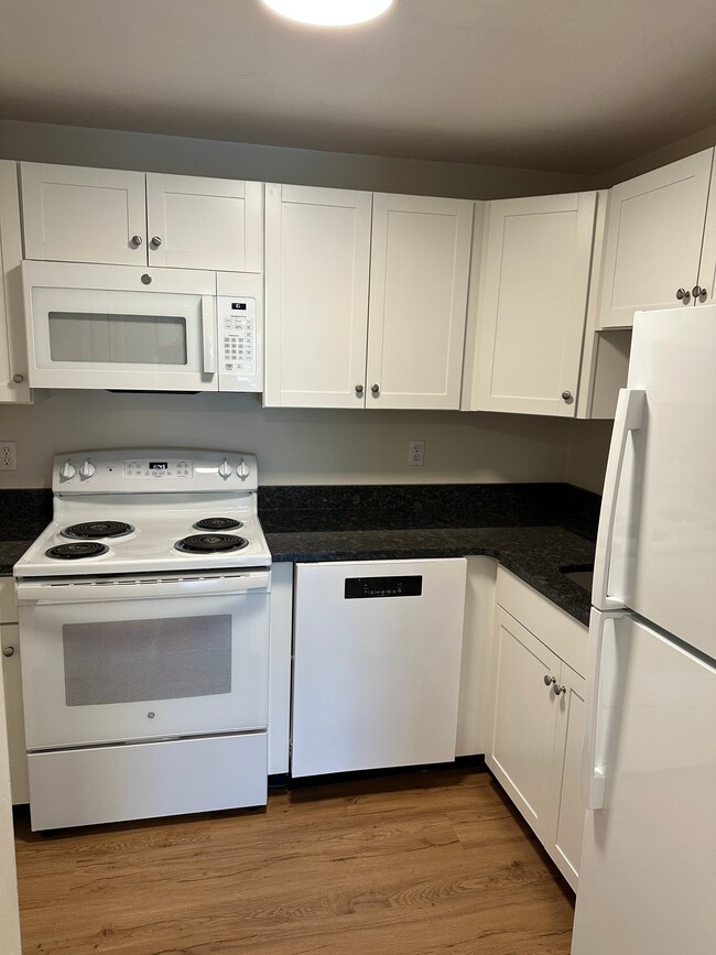 153 Providence Rd, Unit Apt N