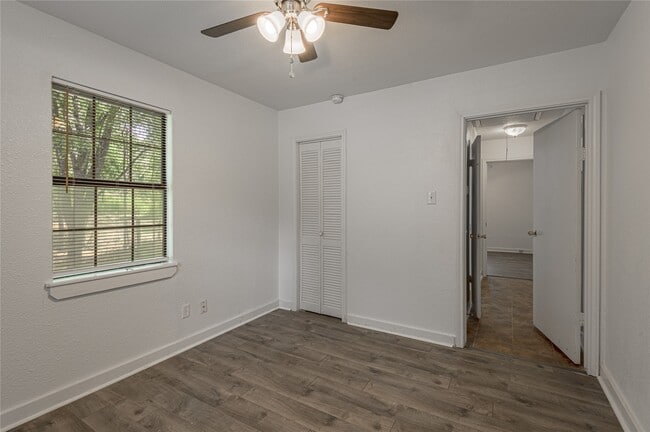 property at 7A Hickory Ln