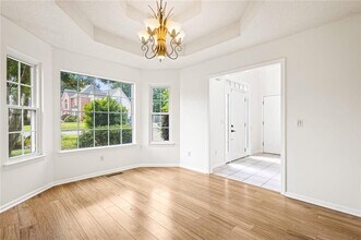 5962 Rosie Ln SE in Mableton, GA - Foto de edificio - Building Photo