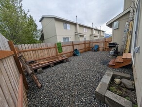 1850 N Monte Vista Dr in Palmer, AK - Building Photo - Building Photo