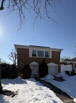 86 Notre Dame Ave, Unit 1 in Staten Island, NY - Building Photo