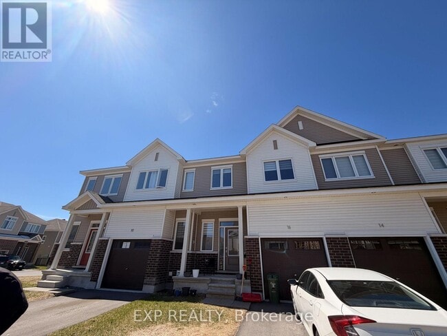 property at 16 Tenuto Ln