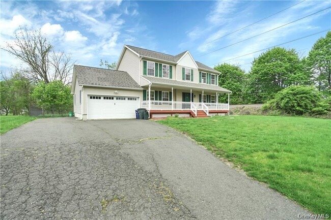 1 Tomkins Ave in Stony Point, NY - Building Photo - Building Photo