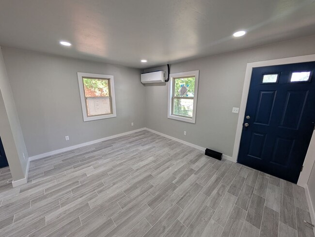 9 W Thatcher St in Edmond, OK - Building Photo - Building Photo