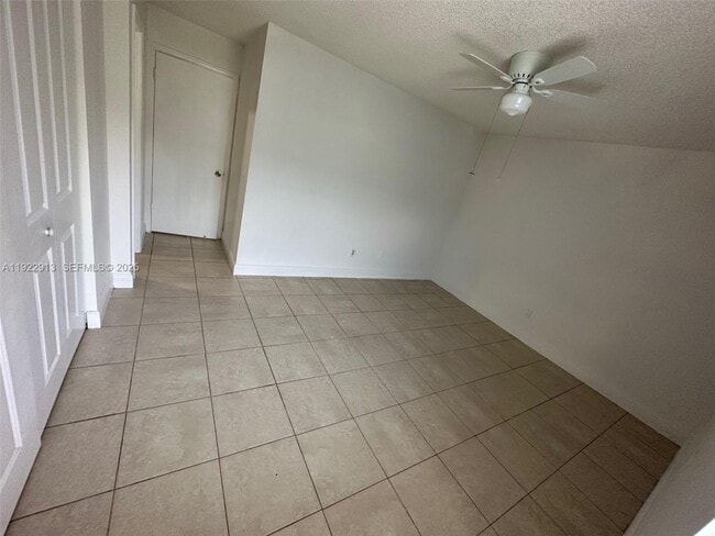 1701 SW 83rd Terrace in Miramar, FL - Building Photo - Building Photo