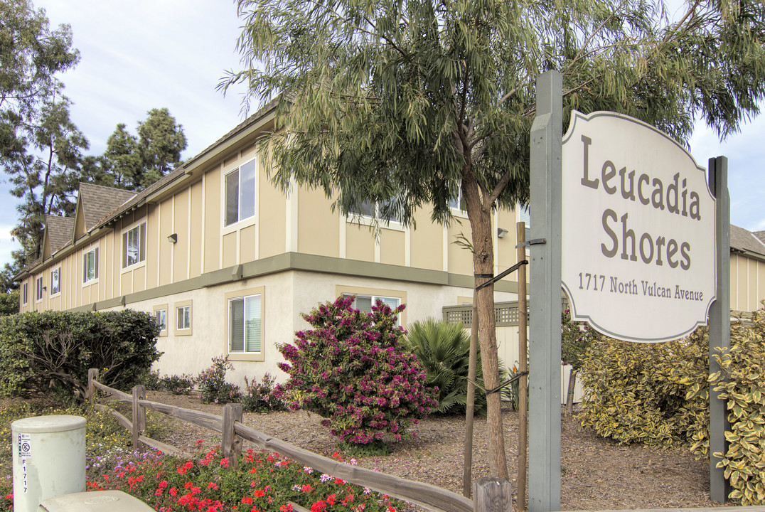 Leucadia Shores Apartments in Encinitas, CA - Foto de edificio