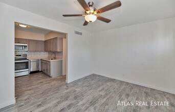 2530 N 17th Way in Phoenix, AZ - Building Photo - Building Photo