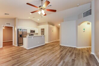 5210 6th St W in Lehigh Acres, FL - Building Photo - Building Photo