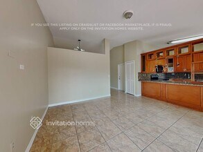 5851 SW 163rd Pl in Miami, FL - Foto de edificio - Building Photo