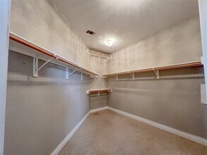 2201 Austin St in Houston, TX - Building Photo - Building Photo