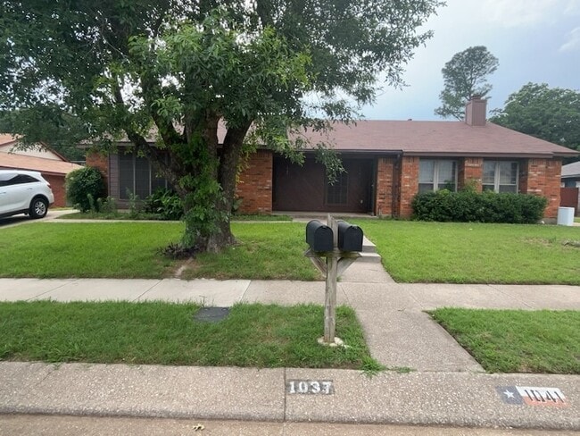 property at 1037 Stableway Ln