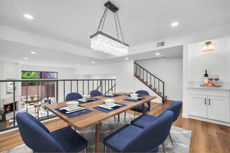 4425 Alla Rd in Marina Del Rey, CA - Building Photo - Building Photo