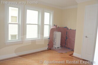 37 Edgar Ave, Unit 2 in Somerville, MA - Building Photo - Building Photo