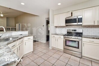 1701 N Hayden Dr in Tucson, AZ - Building Photo - Building Photo