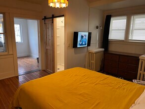 25 Besch Ave in Albany, NY - Building Photo - Building Photo