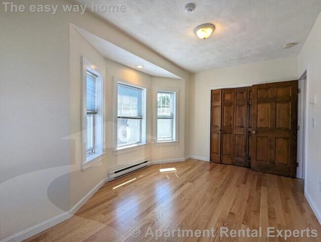 12 Winter St in Somerville, MA - Foto de edificio - Building Photo