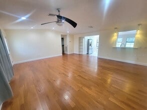 20855 Lake Patience Rd in Land O Lakes, FL - Building Photo - Building Photo
