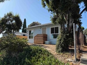 3820 Delta St in San Diego, CA - Building Photo - Building Photo